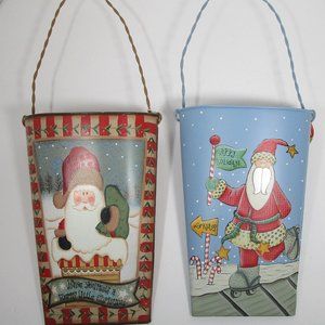 2 Santa Metal Wall Pockets Hand-painted style Christmas Holiday Decorations